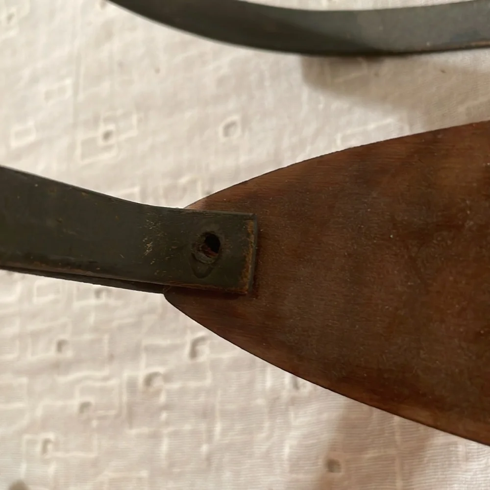 Vintage Wooden Green Painted Metal Quality Sled - Picture 8 of 9